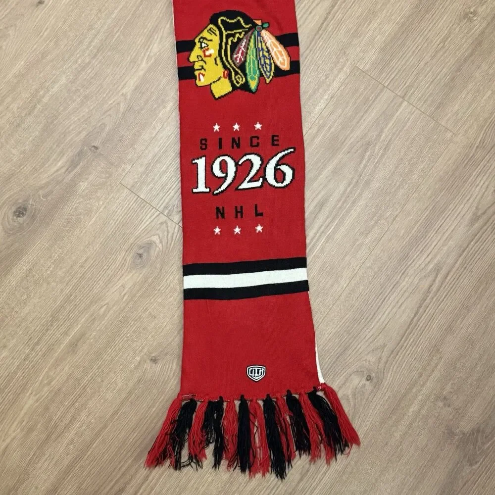 Chicago Blackhawks Old Time Hockey Knit Scarf